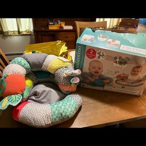 Infantino 2-1 tummy time